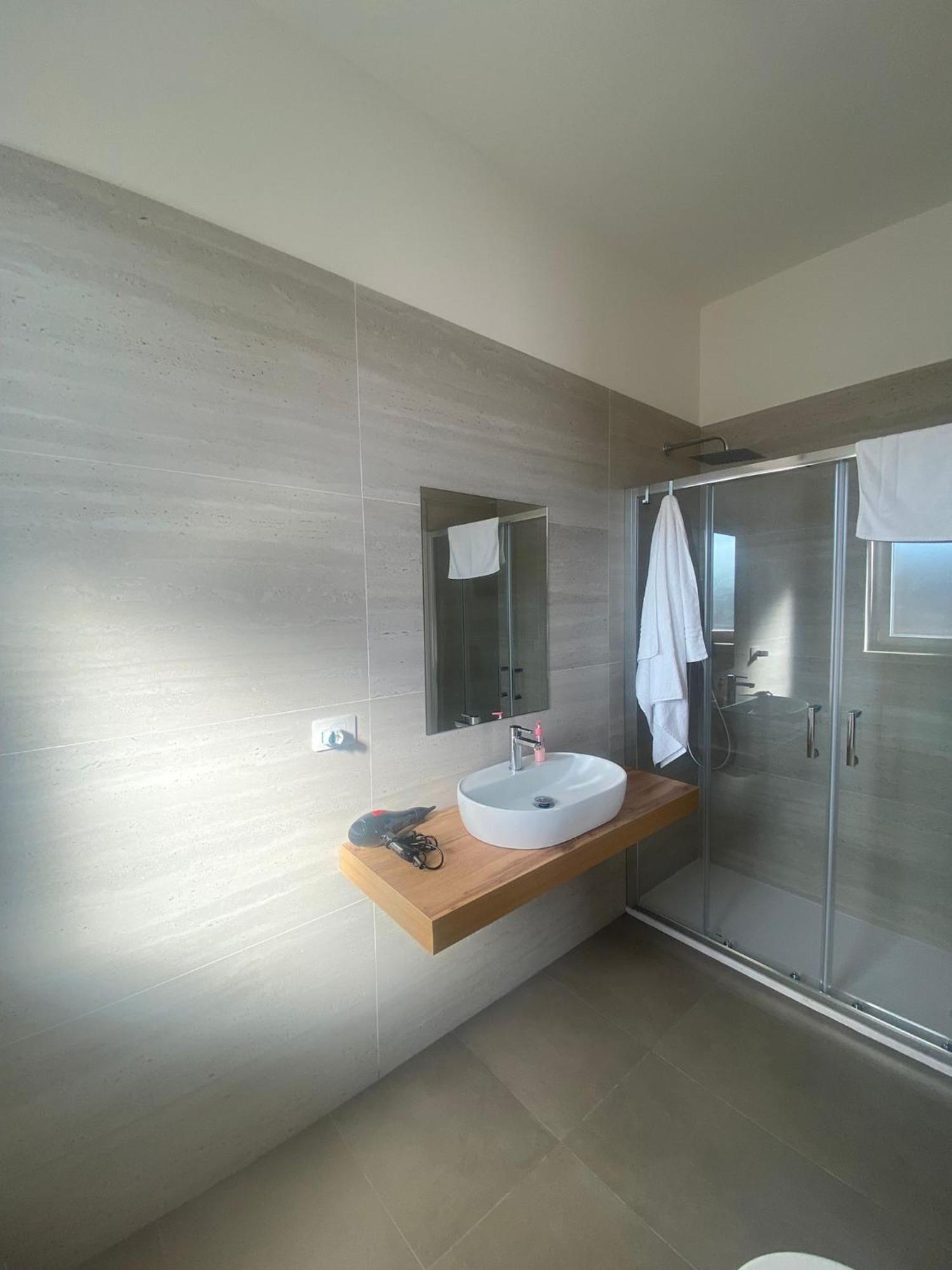 Hyria Rooms Nola Exterior photo
